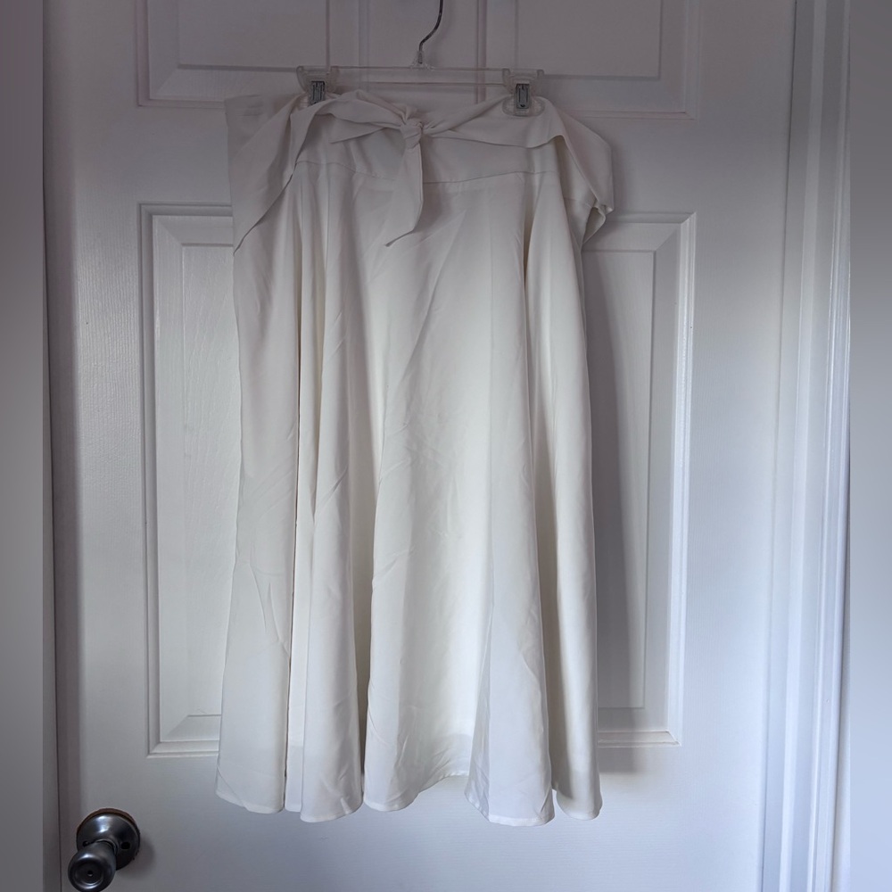 Belle Pogue Ivory Circle Maxi Skirt